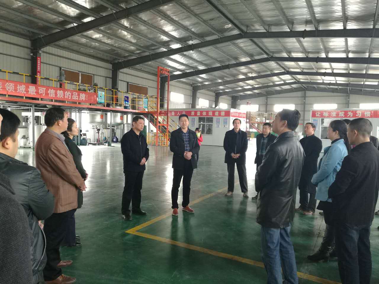 棗陽(yáng)市政府領(lǐng)導(dǎo)參觀現(xiàn)場(chǎng)