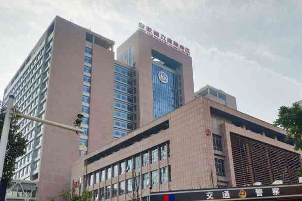 2024安徽省立醫(yī)院半飛秒多少錢(qián)?【半飛秒案例】