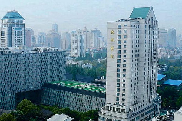 南京鼓樓醫(yī)院做的好嗎？誰做的好