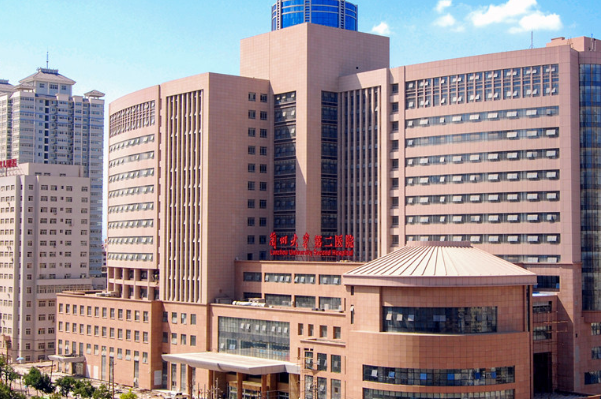 蘭州大學(xué)第二醫(yī)院全飛秒怎么樣?全飛秒和半飛秒哪個(gè)更好