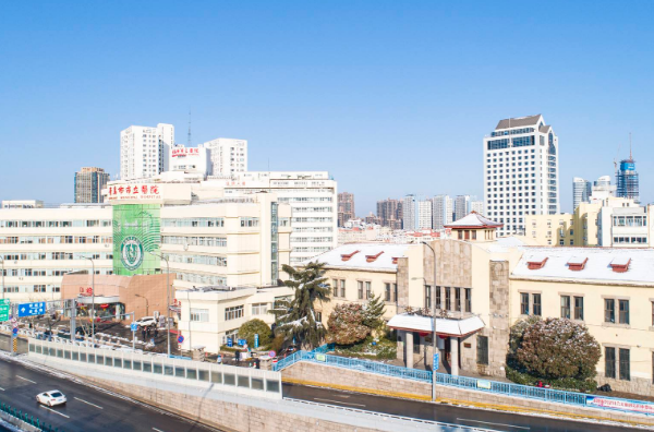 2024青島市立醫(yī)院拔智齒怎么樣?拔智齒收費(fèi)價(jià)目表