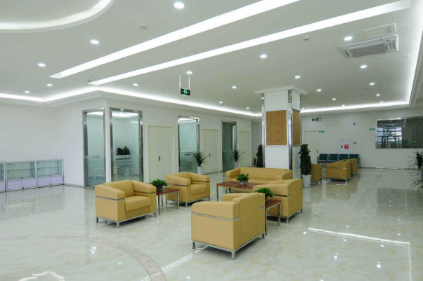 自貢華醫(yī)口腔醫(yī)院矯正牙哪個(gè)醫(yī)生好?矯正牙保持器需要戴多久