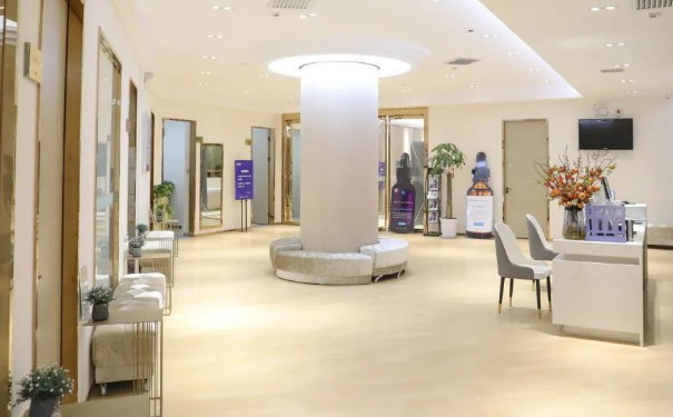 北京凱潤(rùn)婷醫(yī)療美容醫(yī)院玻尿酸填充技術(shù)怎么樣?價(jià)格明細(xì)?120天案例揭秘