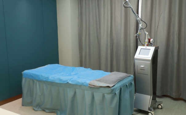 華中科技大學(xué)同濟醫(yī)學(xué)院醫(yī)院膠原蛋白除皺120天求美案例|技術(shù)評價怎么樣?費用明細