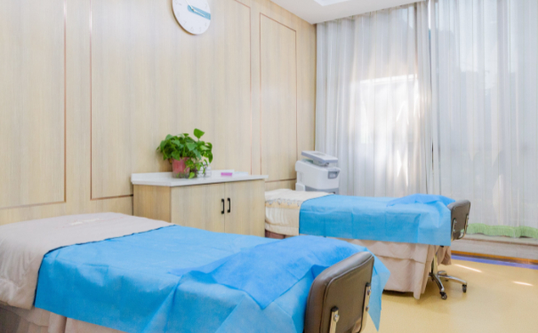 昆明吳氏嘉美美容醫(yī)院耳朵畸形矯正怎么樣?價(jià)格多少?求美案例&技術(shù)評(píng)測