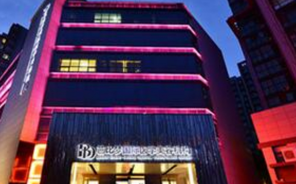 鄭州水晶芭比夢整形醫(yī)院頭發(fā)種植120天親測案例全解(效果怎么樣?技術(shù)亮點(diǎn))