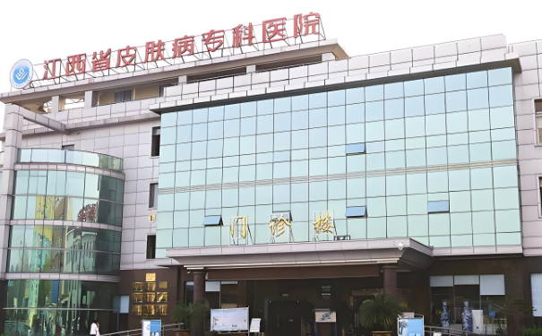 江西省皮膚病?？漆t(yī)院李文芳面部筋膜提升術(shù)后案例|技術(shù)水準(zhǔn)怎么樣?醫(yī)院優(yōu)勢(shì)
